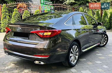 Седан Hyundai Sonata 2015 в 
