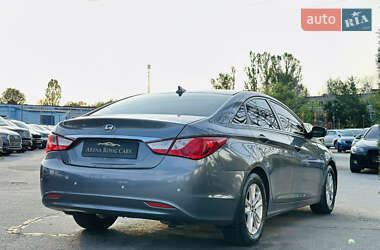 Седан Hyundai Sonata 2013 в 