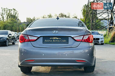 Седан Hyundai Sonata 2013 в 