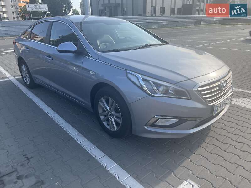 Седан Hyundai Sonata 2016 в Киеве