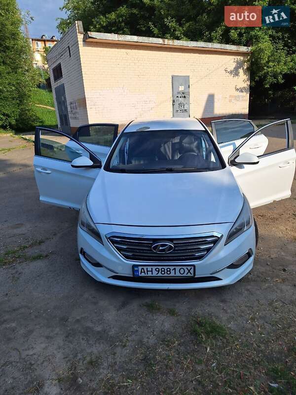 Седан Hyundai Sonata 2014 в Покровском