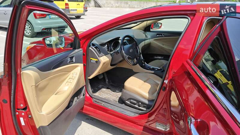 Седан Hyundai Sonata 2013 в Тернополе