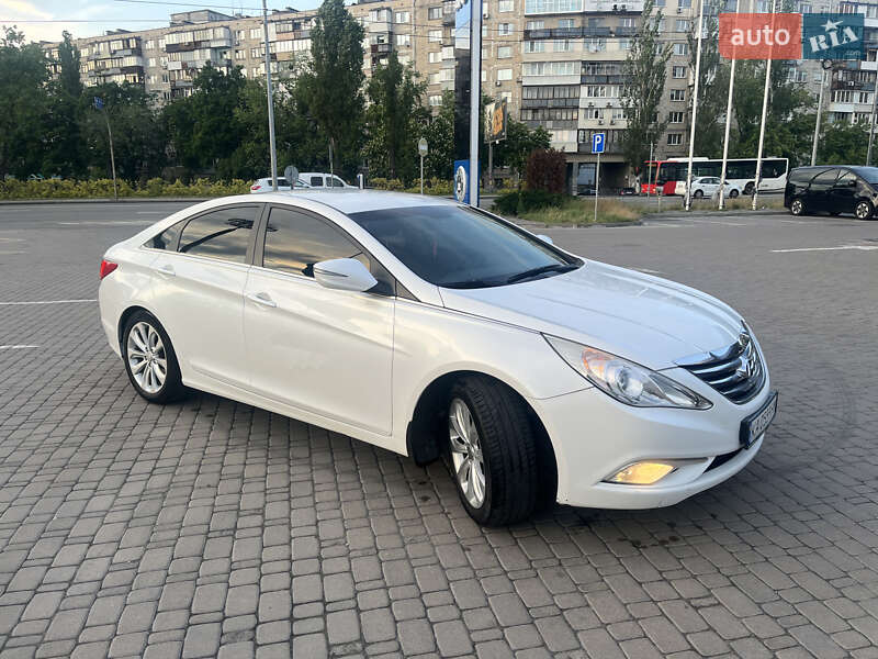 Седан Hyundai Sonata 2014 в Києві