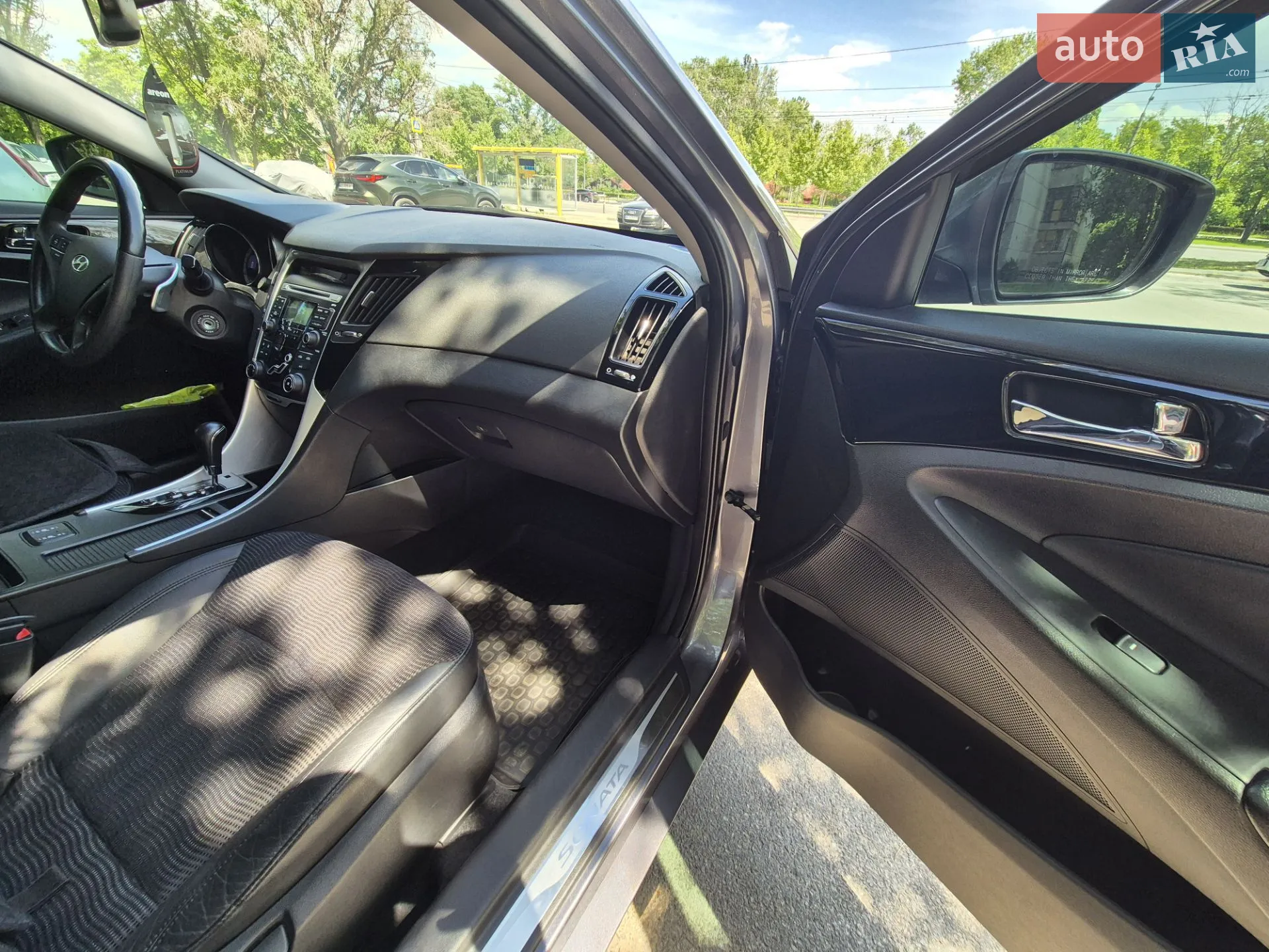 2011 Hyundai Sonata - мініатюра 8