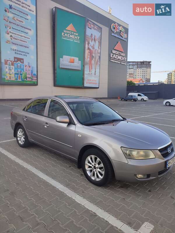 Hyundai Sonata 2005