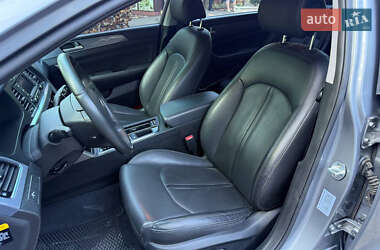 Седан Hyundai Sonata 2015 в 