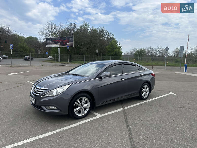 Седан Hyundai Sonata 2011 в Одессе
