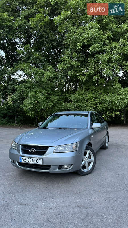 Hyundai Sonata 2008