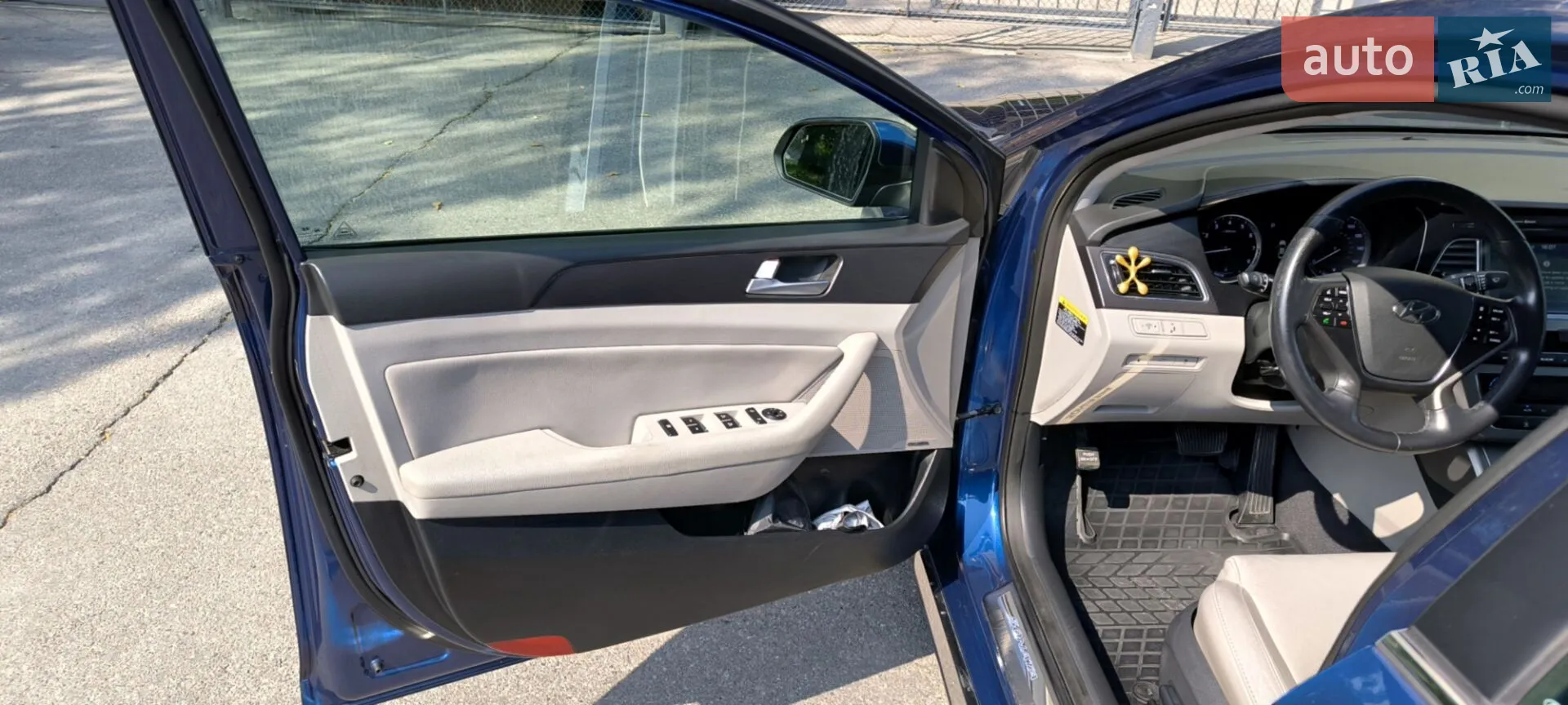 2015 Hyundai Sonata - мініатюра 8