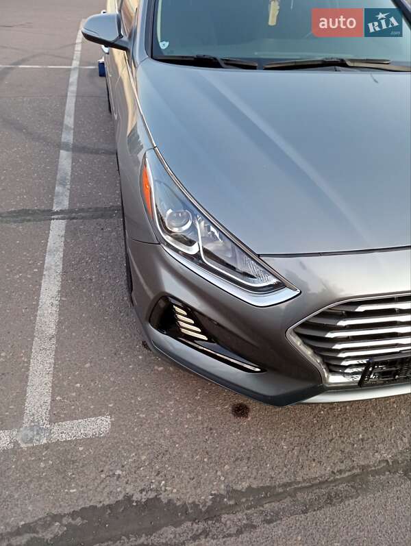 Седан Hyundai Sonata 2017 в Одессе