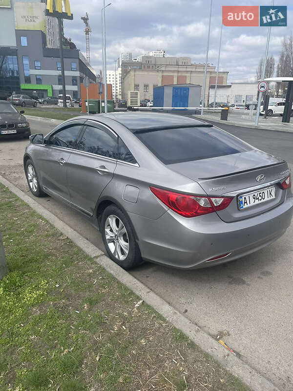 Седан Hyundai Sonata 2011 в Києві