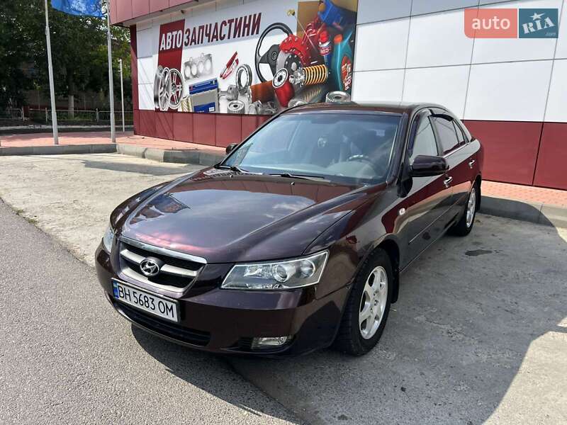Седан Hyundai Sonata 2006 в Ізмаїлі