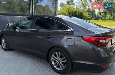 Седан Hyundai Sonata 2015 в 