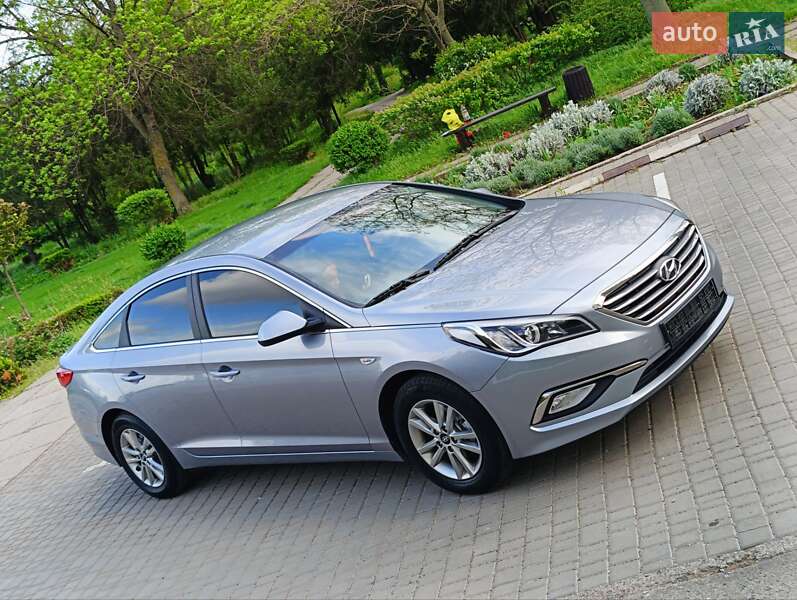 Седан Hyundai Sonata 2015 в Одессе