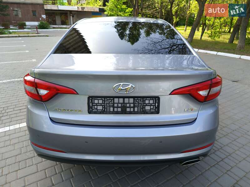 Седан Hyundai Sonata 2015 в Одессе