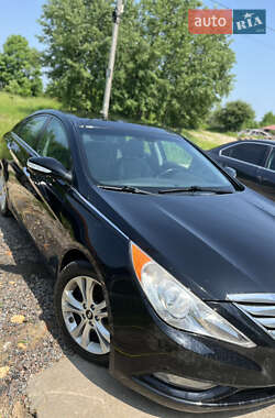 Седан Hyundai Sonata 2013 в 