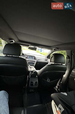Седан Hyundai Sonata 2014 в 