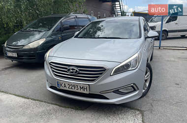 Седан Hyundai Sonata 2016 в Киеве