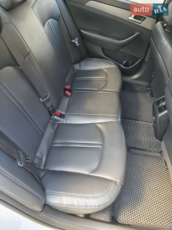 Седан Hyundai Sonata 2014 в Одессе