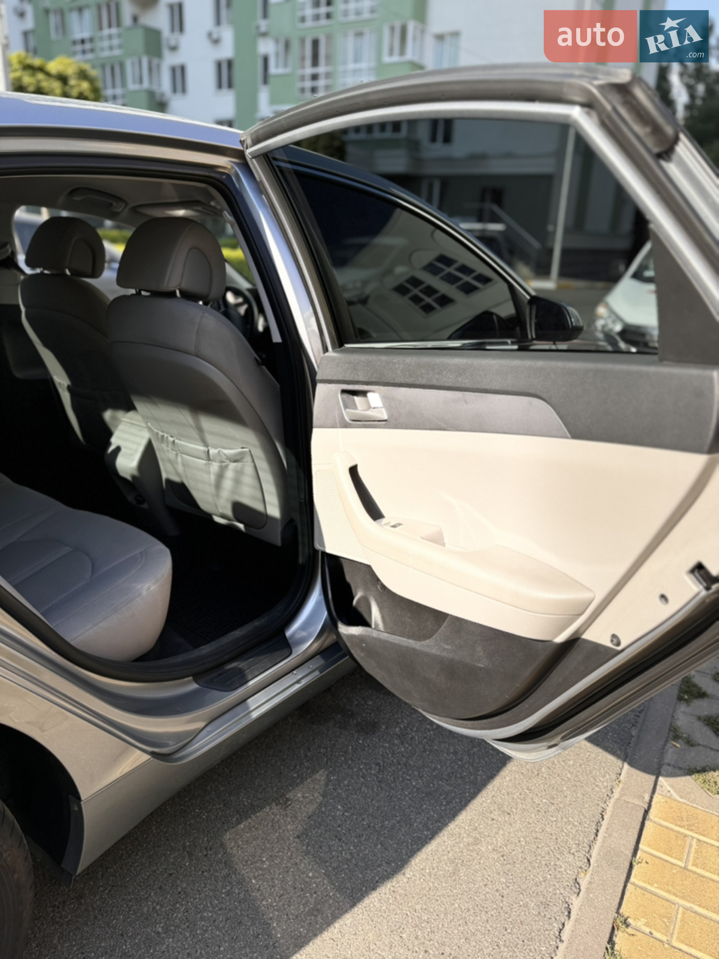 2017 Hyundai Sonata - мініатюра 16