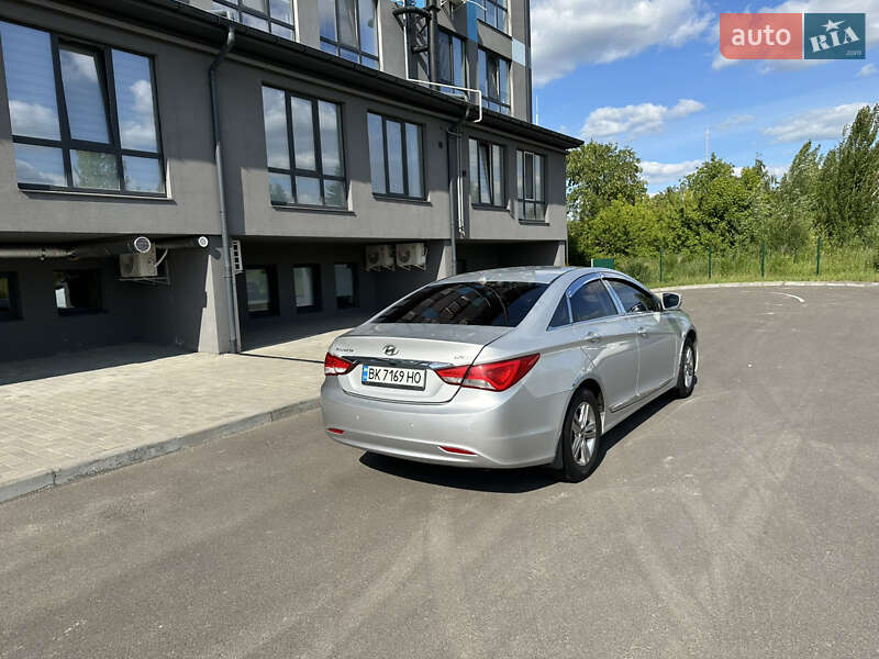 Седан Hyundai Sonata 2014 в Рівному фото 6 Седан Hyundai Sonata 2014 в Рівному