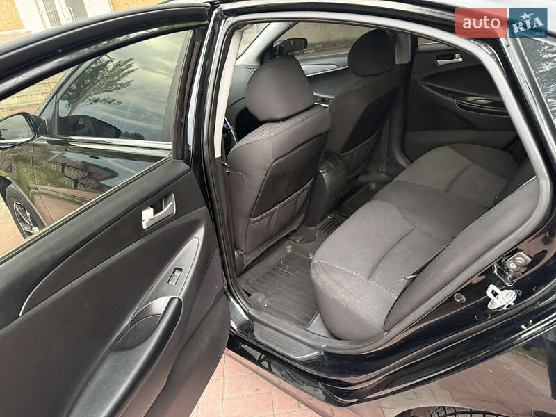 Седан Hyundai Sonata 2010 в Запорожье