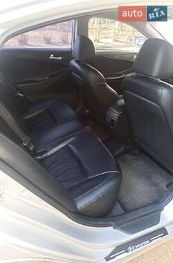 Седан Hyundai Sonata 2013 в 