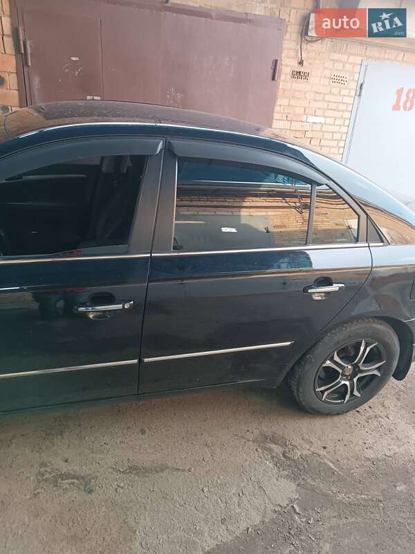 Седан Hyundai Sonata 2009 в Києві