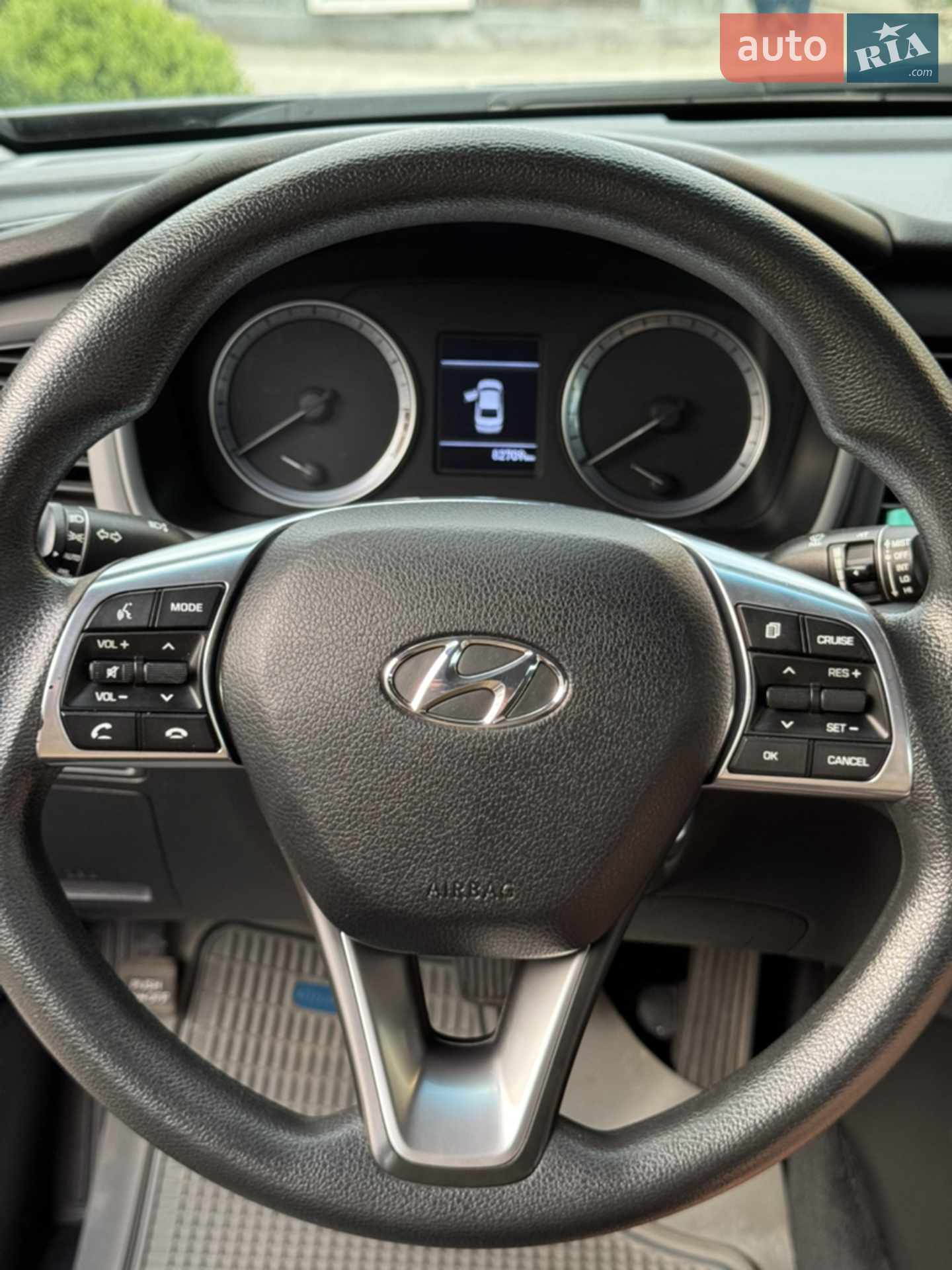 2017 Hyundai Sonata - мініатюра 26