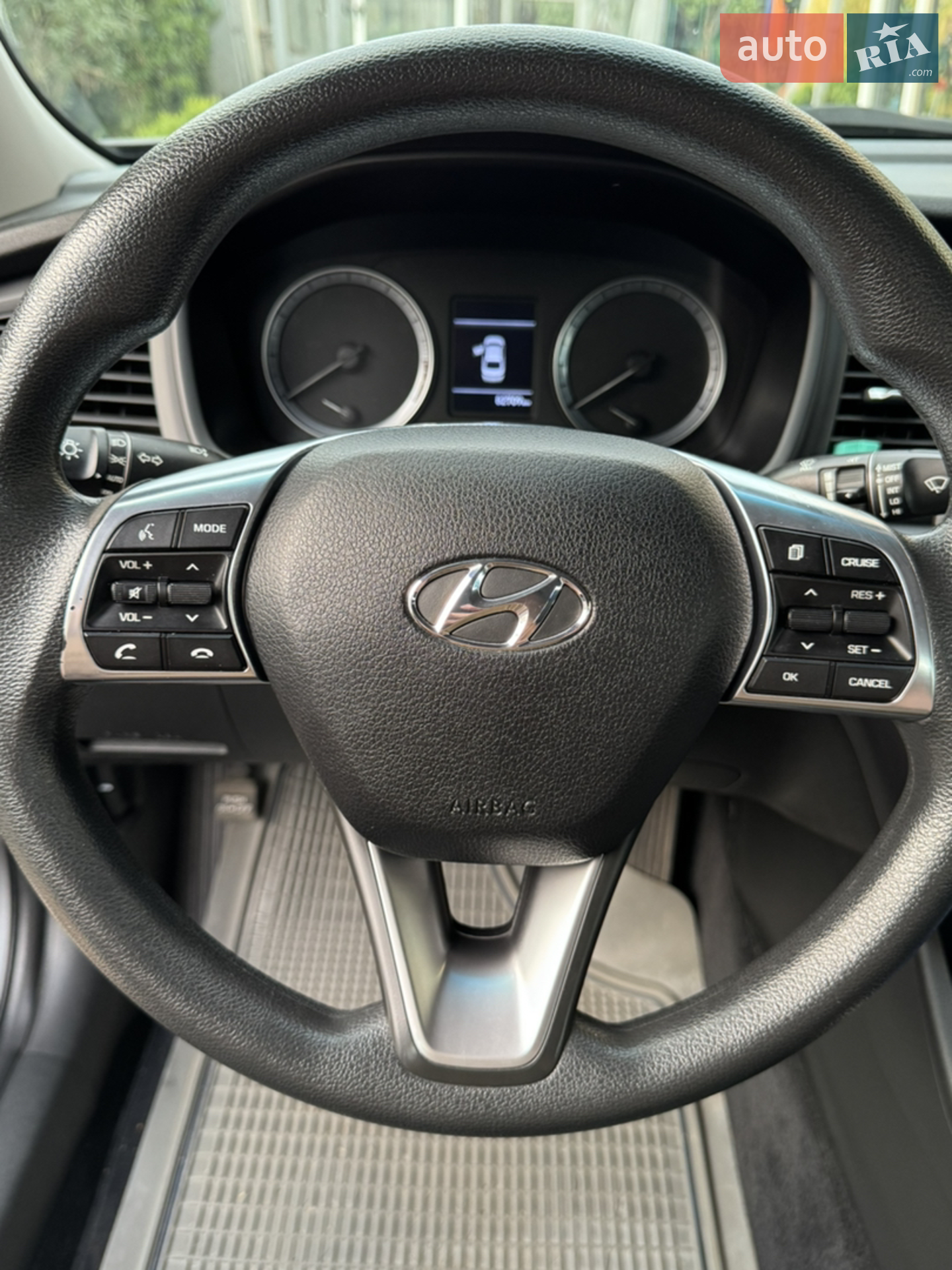2017 Hyundai Sonata - мініатюра 31