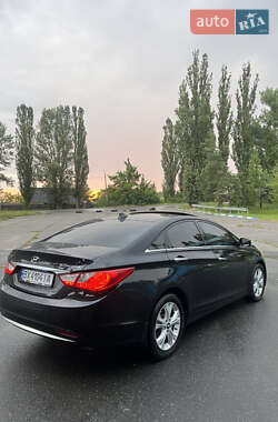 Седан Hyundai Sonata 2011 в 