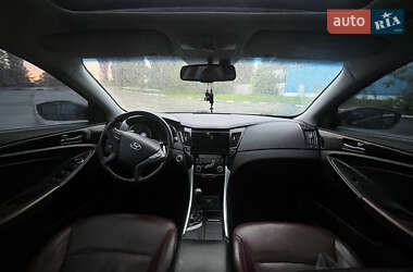 Седан Hyundai Sonata 2011 в 