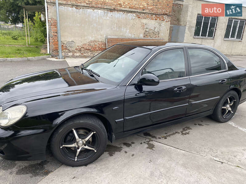 Седан Hyundai Sonata 2004 в Чернигове