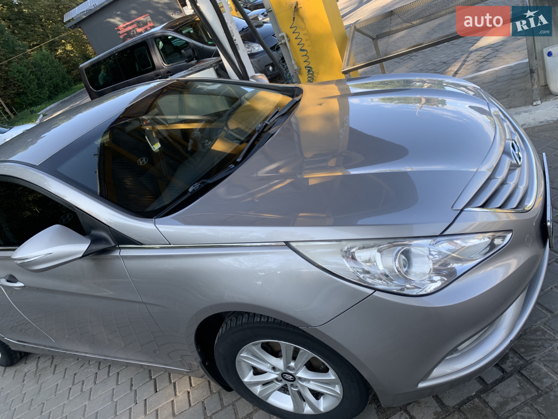 2011 Hyundai Sonata - мініатюра 4