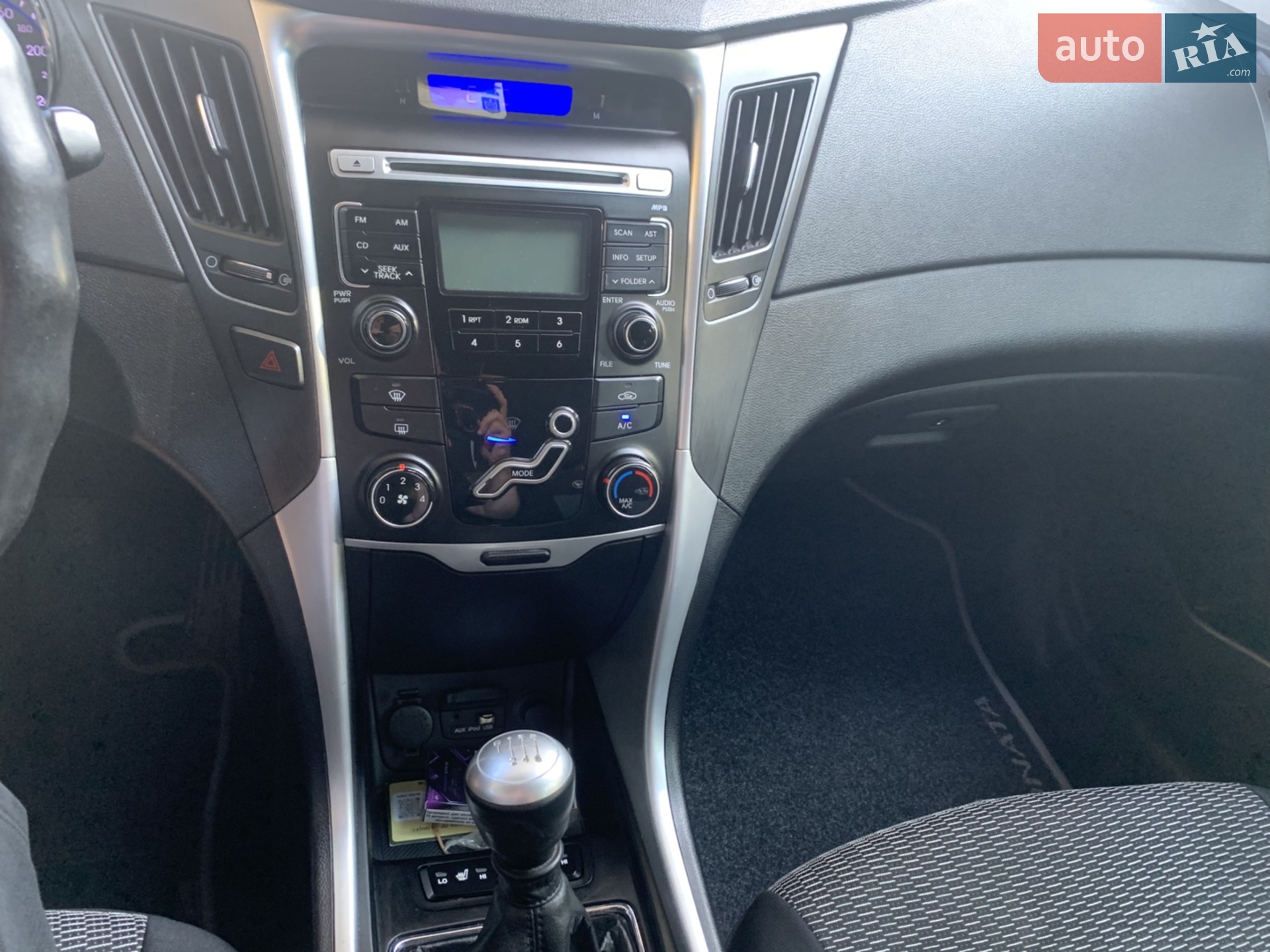 2011 Hyundai Sonata - мініатюра 11