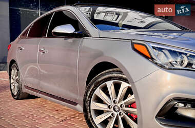 Седан Hyundai Sonata 2015 в 