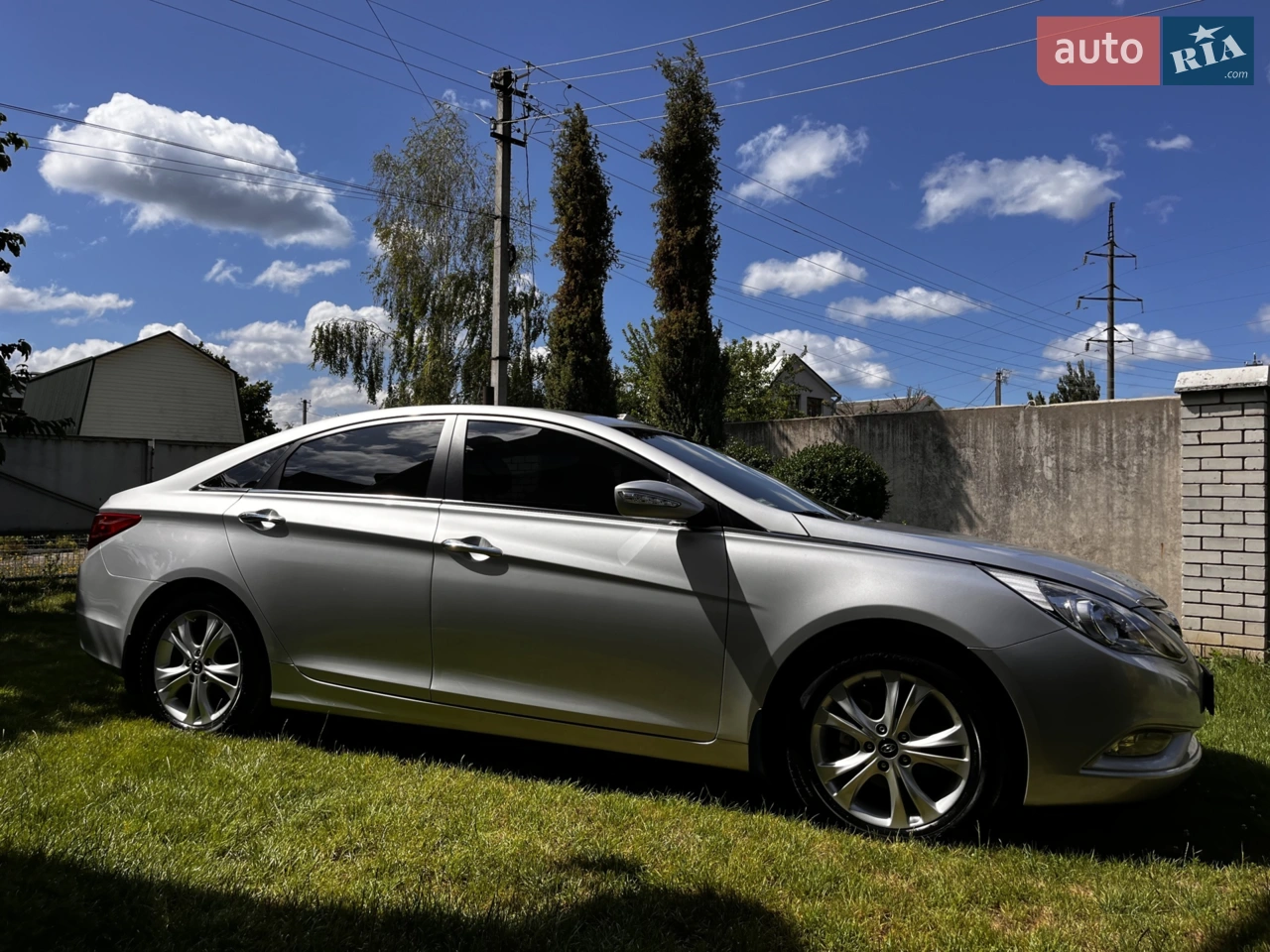 2010 Hyundai Sonata - мініатюра 39
