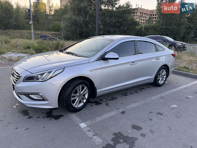 Седан Hyundai Sonata 2016 в Києві