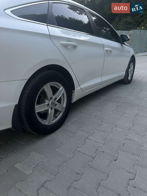 Седан Hyundai Sonata 2015 в Тернополе