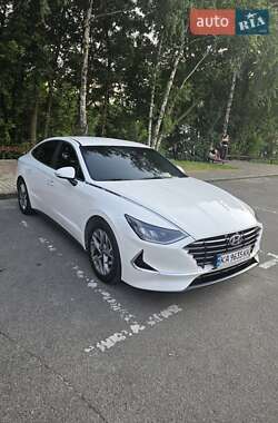 Седан Hyundai Sonata 2019 в 