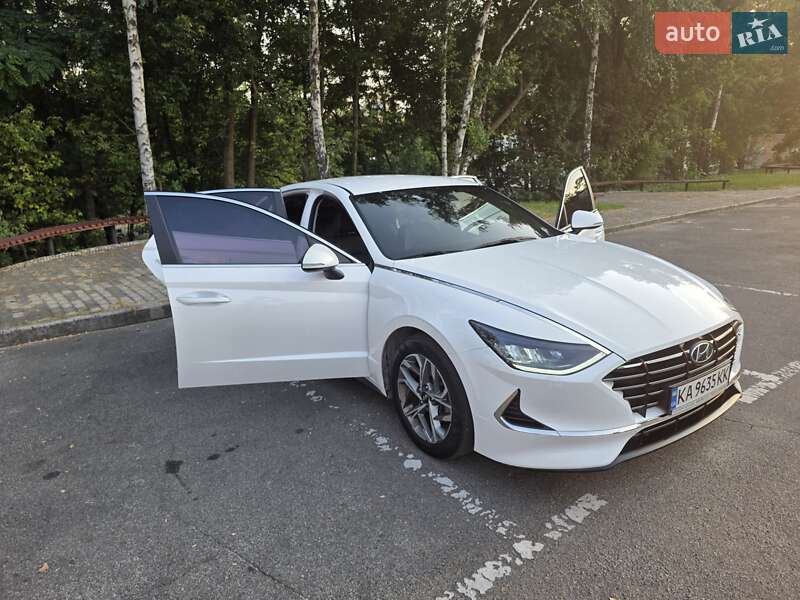 Седан Hyundai Sonata 2019 в Киеве