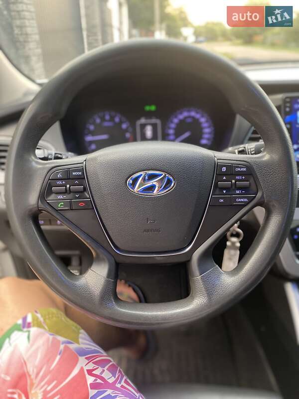 Седан Hyundai Sonata 2015 в Борисполе