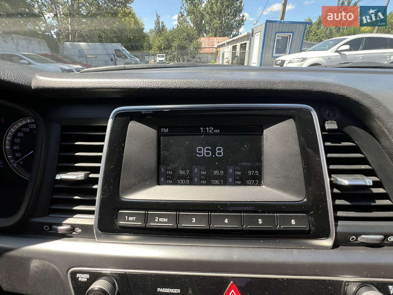 Седан Hyundai Sonata 2017 в Киеве