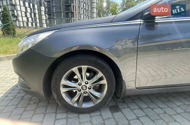 Седан Hyundai Sonata 2011 в 