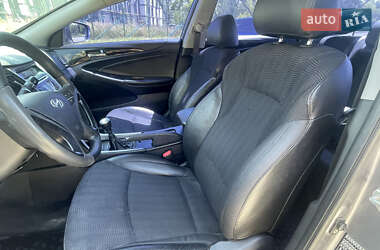 Седан Hyundai Sonata 2011 в 