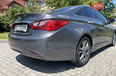 Седан Hyundai Sonata 2011 в 