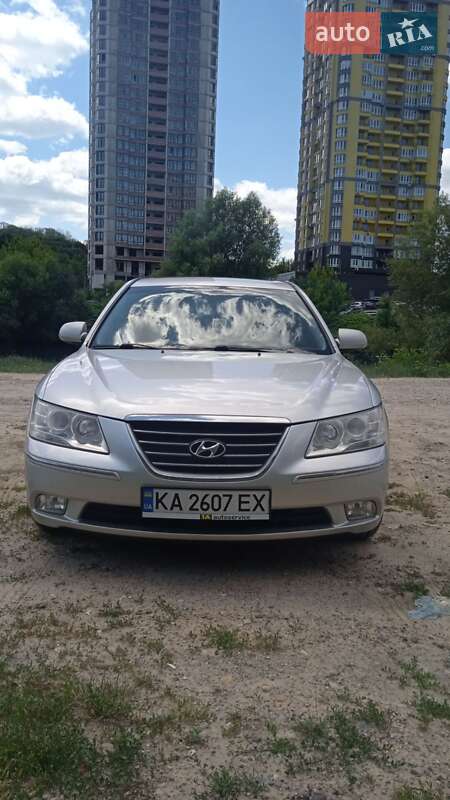 Hyundai Sonata 2008