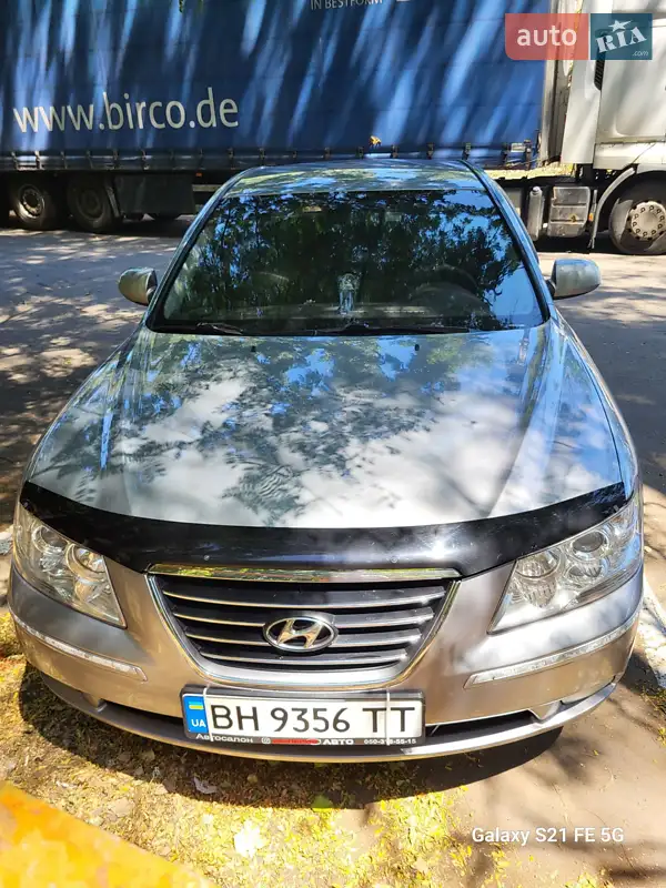 Hyundai Sonata