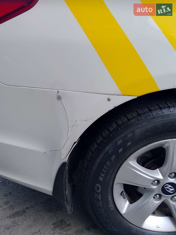 Седан Hyundai Sonata 2014 в Києві фото 10 Седан Hyundai Sonata 2014 в Києві