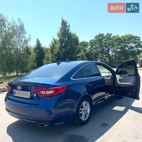 Седан Hyundai Sonata 2016 в Олександрії